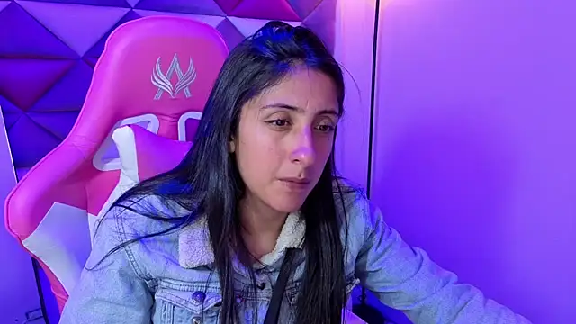 Cameron cutte online show from February 2026 03:06:01 AM