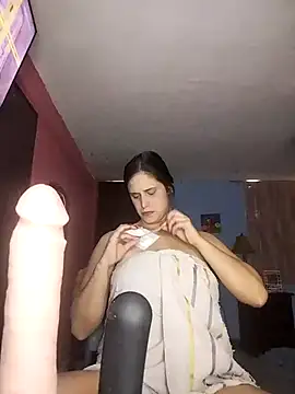 Catalinacandela online show from February 2026 06:26:01 PM