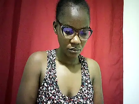 Pierra77 online show from May 2026 12:18:02 AM
