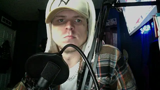 Snapshot of traejddd chatting on May 2026 07:23:02 PM traejddd online show from May 2026 07:23:02 PM