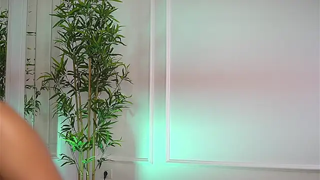 Cherrysweett online show from December 2025 04:36:01 AM