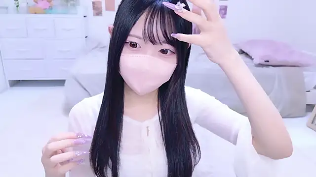Snapshot of Suzu_ch_xx chatting on October 2025 01:19:01 PM Suzu ch xx online show from October 2025 01:19:01 PM