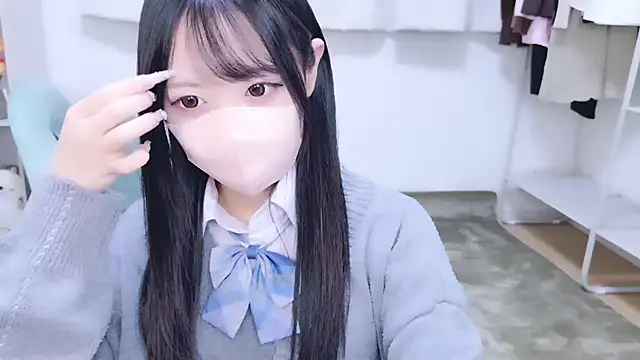 Snapshot of Suzu_ch_xx chatting on October 2025 02:07:01 PM Suzu ch xx online show from October 2025 02:07:01 PM