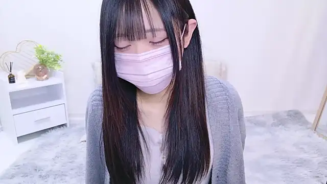 Snapshot of Suzu_ch_xx chatting on January 2025 01:27:01 PM Suzu ch xx online show from January 2025 01:27:01 PM