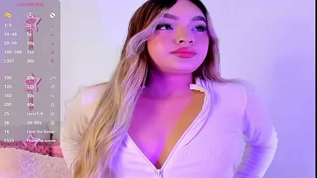 Snapshot of angel_rizzo_ chatting on March 2025 03:47:01 AM angel rizzo  online show from March 2025 03:47:01 AM