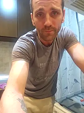 Snapshot of Aian09 chatting on March 2025 09:43:02 PM Aian09 online show from March 2025 09:43:02 PM