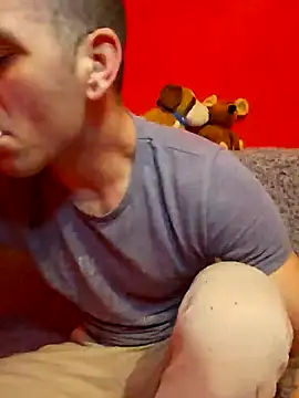 Snapshot of Aian09 chatting on February 2025 07:23:02 PM Aian09 online show from February 2025 07:23:02 PM