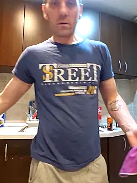 Snapshot of Aian09 chatting on March 2025 10:32:02 PM Aian09 online show from March 2025 10:32:02 PM