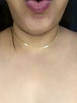 Snapshot of Loveshash1 chatting on November 2025 05:17:02 AM Loveshash1 online show from November 2025 05:17:02 AM