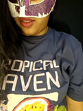 Snapshot of Loveshash1 chatting on October 2025 10:45:02 AM Loveshash1 online show from October 2025 10:45:02 AM