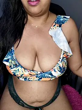 Snapshot of Loveshash1 chatting on July 2026 02:33:02 AM Loveshash1 online show from July 2026 02:33:02 AM