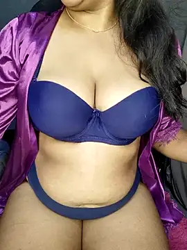 Snapshot of Loveshash1 chatting on June 2026 02:45:02 AM Loveshash1 online show from June 2026 02:45:02 AM
