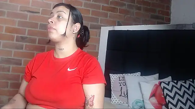 salome  hills1 online show from January 2025 12:47:02 PM