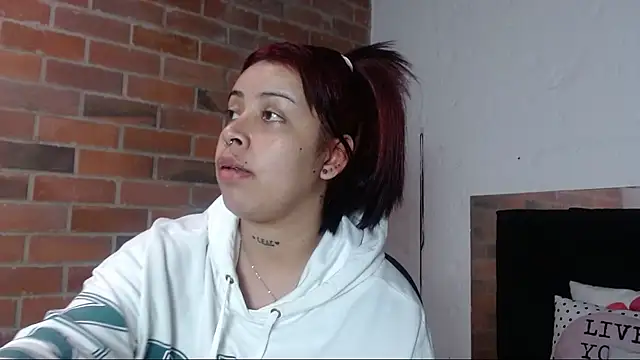 salome  hills1 online show from March 2025 08:44:02 PM