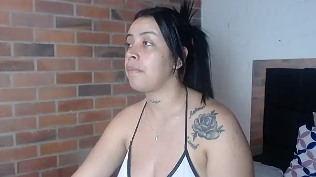 salome  hills1 online show from December 2025 08:25:01 PM