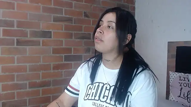 salome  hills1 online show from December 2025 05:28:01 PM