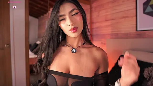 IzzyWild online show from November 2025 10:09:01 AM