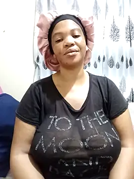Snapshot of FreakyAngel3X chatting on April 2026 08:21:01 PM FreakyAngel3X online show from April 2026 08:21:01 PM