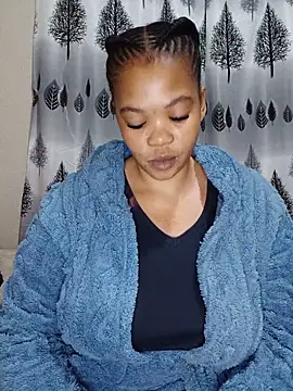 FreakyAngel3X online show from June 2026 05:29:01 PM