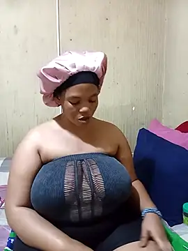 FreakyAngel3X online show from December 2025 03:51:02 PM