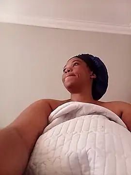 FreakyAngel3X online show from November 2025 04:00:02 AM