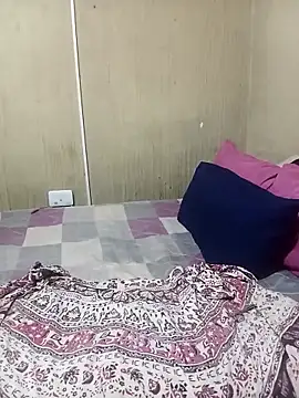 FreakyAngel3X online show from December 2025 09:28:01 PM