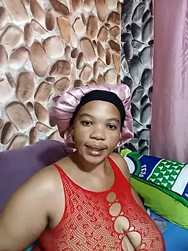 Snapshot of FreakyAngel3X chatting on September 2025 01:40:02 PM FreakyAngel3X online show from September 2025 01:40:02 PM