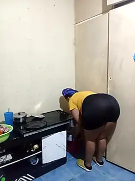 FreakyAngel3X online show from November 2025 10:21:02 PM