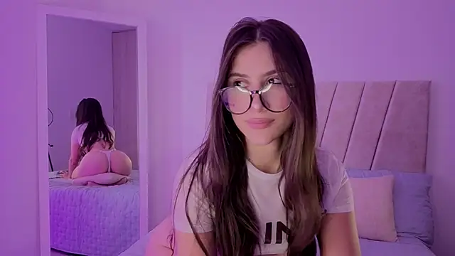 Alisa  walker online show from November 2025 08:12:01 PM