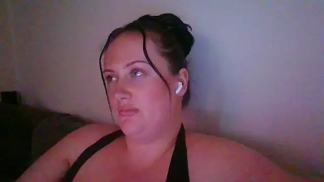 CurvyQueen2023 online show from February 2026 09:24:01 PM
