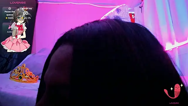Mracialatina online show from October 2025 10:09:01 PM