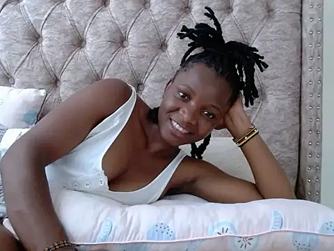 Naughty Girl17 online show from February 2026 01:31:02 PM