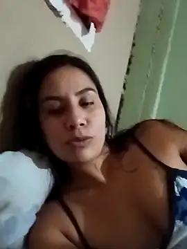 Michellluxo online show from April 2026 01:56:02 AM