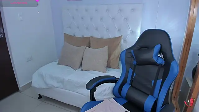 kitty kayo online show from February 2026 03:59:02 AM