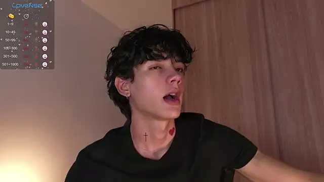 Snapshot of badboy_one_ chatting on October 2025 08:46:02 PM badboy one online show from October 2025 08:46:02 PM
