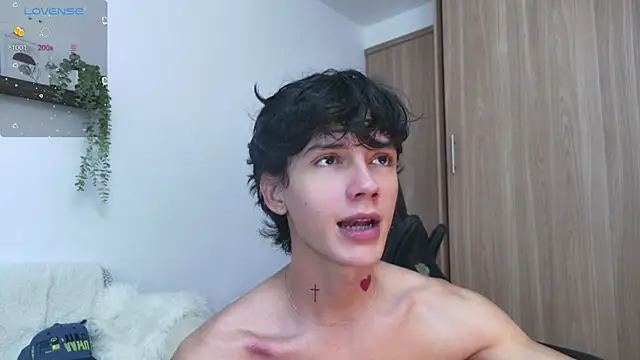 Snapshot of badboy_one_ chatting on October 2025 10:00:02 PM badboy one online show from October 2025 10:00:02 PM