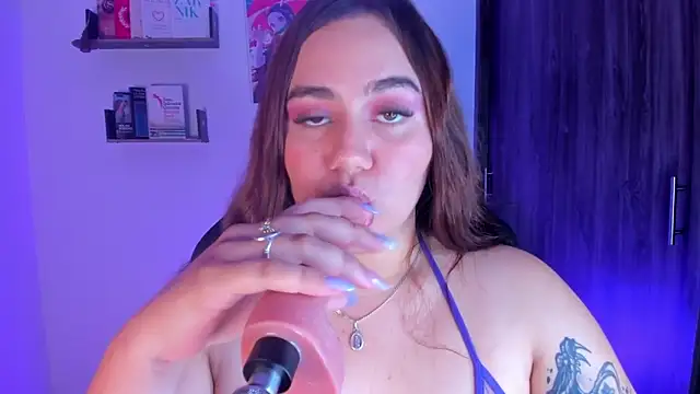 isarhodes  online show from October 2025 01:17:01 AM