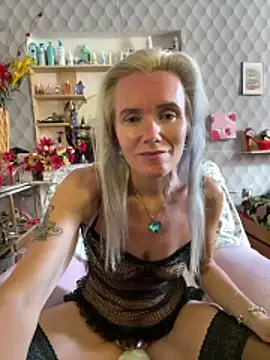 Snapshot of DirtyMargaret chatting on June 2026 12:26:02 PM DirtyMargaret online show from June 2026 12:26:02 PM