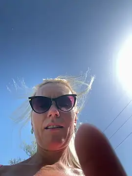 DirtyMargaret online show from May 2026 08:22:02 AM