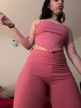 Snapshot of Hips_hannah chatting on March 2025 07:09:02 PM Hips hannah online show from March 2025 07:09:02 PM
