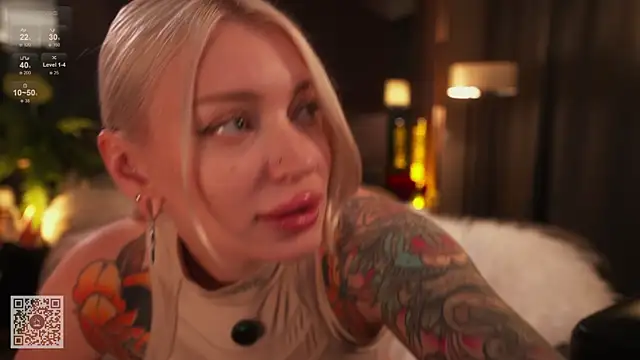 LinaKinky online show from November 2025 03:34:02 PM