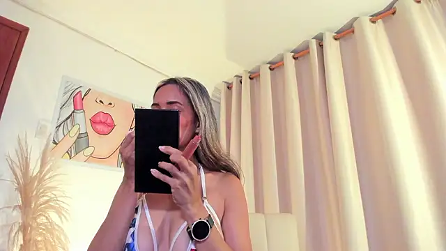 SkiinnyAna online show from February 2026 07:36:01 PM