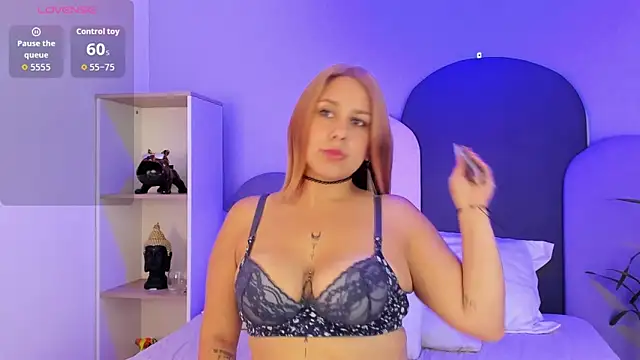 TaraCarson online show from December 2025 06:17:01 PM