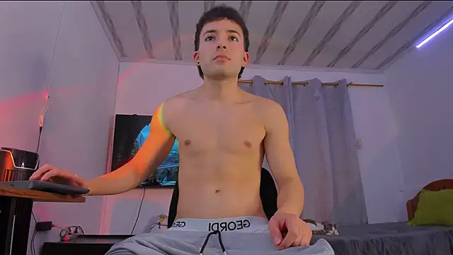 Snapshot of bower_and_colucci chatting on November 2025 12:25:02 AM bower and colucci online show from November 2025 12:25:02 AM