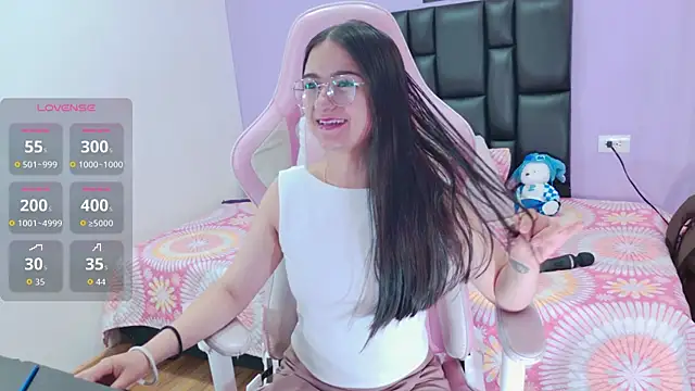 im-eliza online show from April 2026 10:55:02 AM