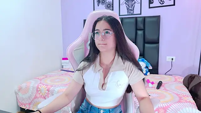 im-eliza online show from May 2026 04:16:01 PM