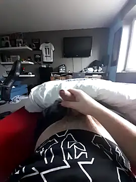 Snapshot of joel43278 chatting on January 2025 02:13:02 PM joel43278 online show from January 2025 02:13:02 PM