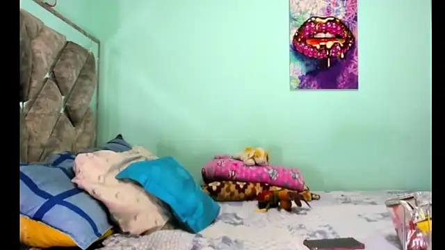 Evilmichellts1 online show from October 2025 03:41:01 PM