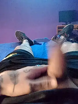 Snapshot of Corzoxxx chatting on February 2025 11:30:01 PM Corzoxxx online show from February 2025 11:30:01 PM