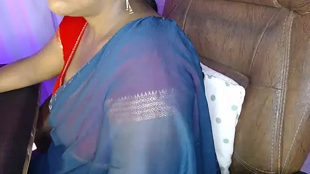 Prita07 online show from December 2025 12:40:01 PM